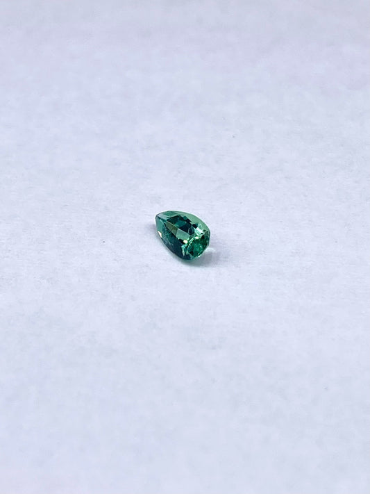 ラズーライト天藍石0.150ct ルース 2枚目