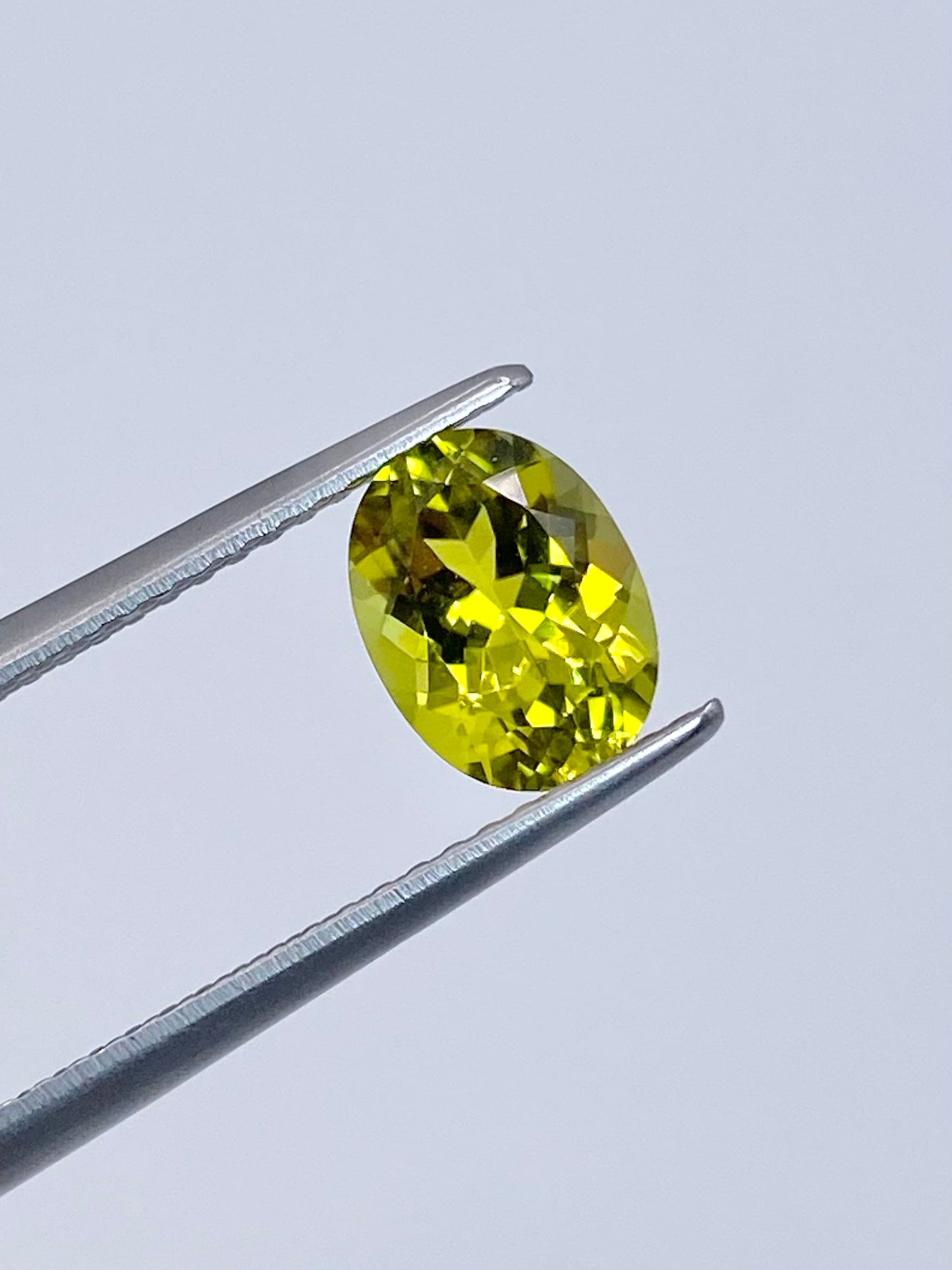 カナリートルマリン 1.331ct ルース 2枚目