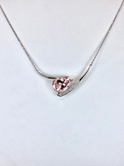 【新品】モルガナイト 4.16ct / ダイヤモンド 計0.08ct Pt900/850 ネックレス【新品】【3日以内返品可（※カード/キャリア決済の場合）】