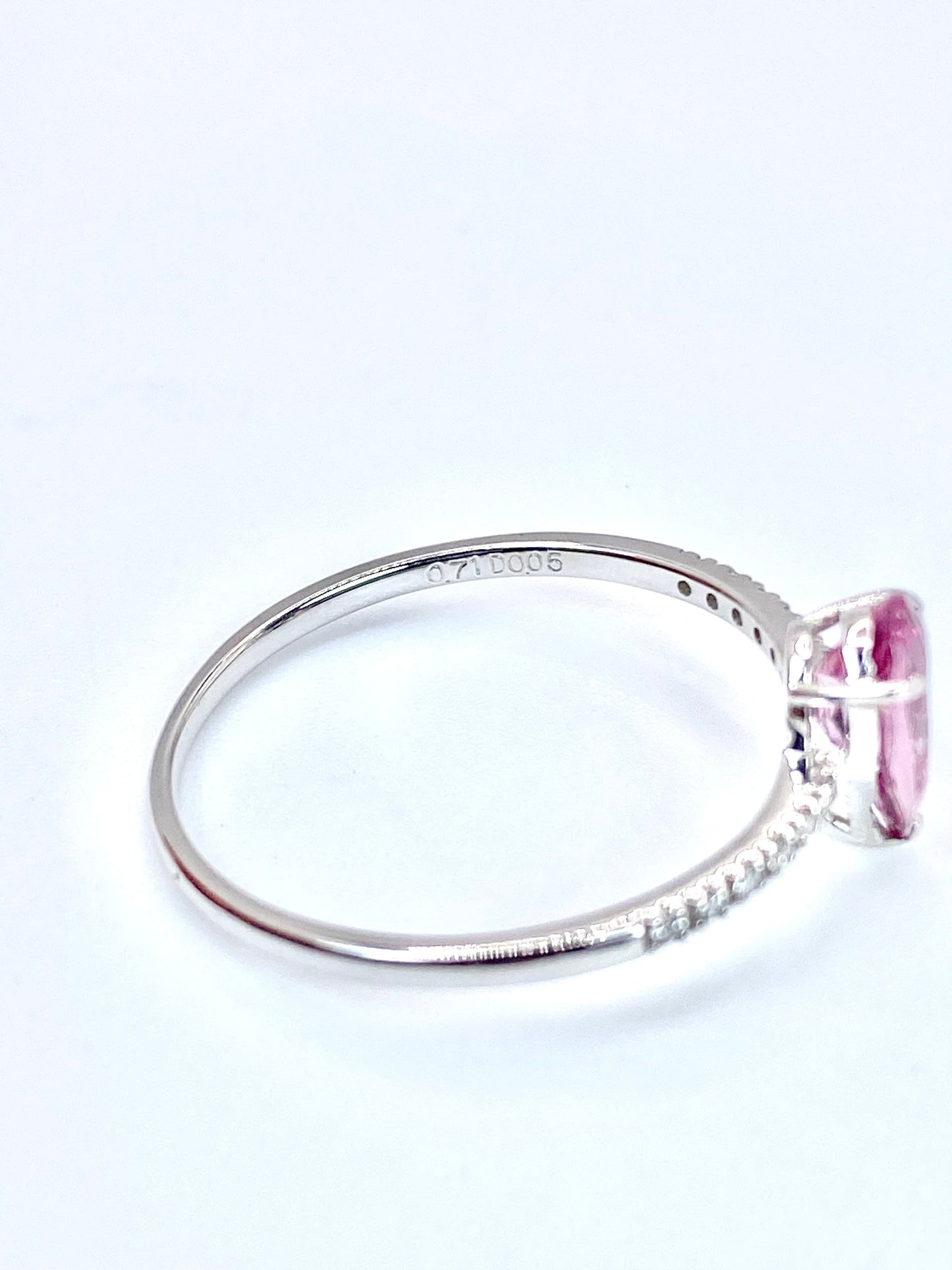 【夏季全体SALE（ジュエリー）~7/31】マラヤガーネット 0.71ct / ダイヤモンド 計0.05ct  Pt900 リング 14号【リフレッシュメント(新品仕上げ・補修・洗浄等済)】【3日以内返品可（※カード/キャリア決済の場合）】