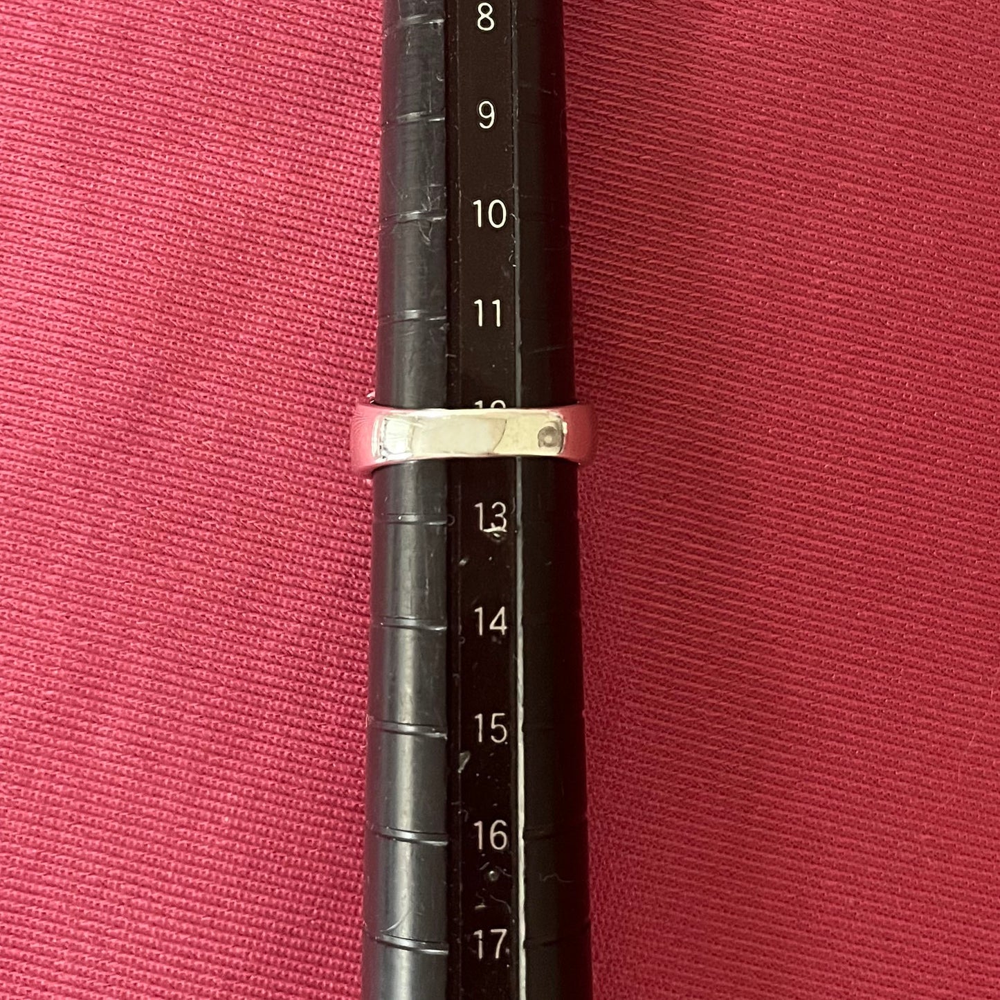 【日本の作品】昭和レトロ ヴィンテージ ざますデザイン リング K14WG ルビー ダイヤモンド 〜ルビーの豪華な存在感と輝きをご堪能ください〜 MR00770
