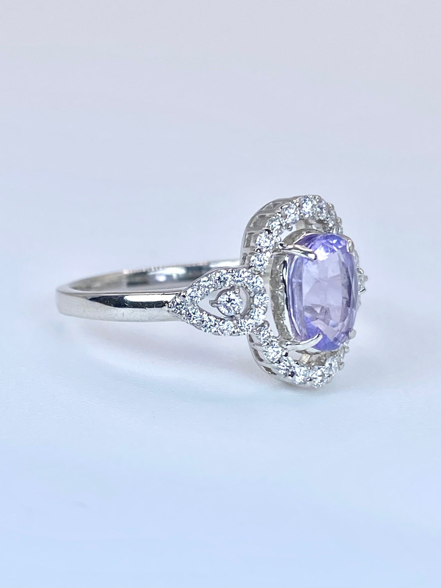 ハックマナイト 0.85ct / ダイヤモンド 計0.29ct Pt900 リング 13号【リフレッシュメント(新品仕上げ・補修・洗浄等済)】【3日以内返品可（※カード/キャリア決済の場合）】