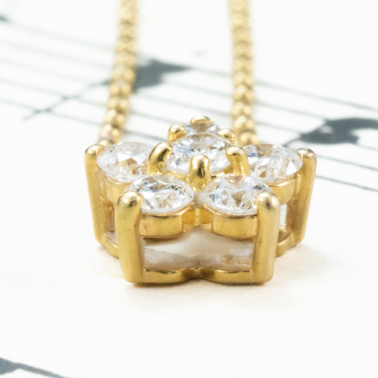 K18 ヴィンテージ ゴールド ジュエリー ダイヤモンド 0.26ct 花 フラワー シンプルデザイン ボールチェーン ネックレス 40.5cm CHP00878