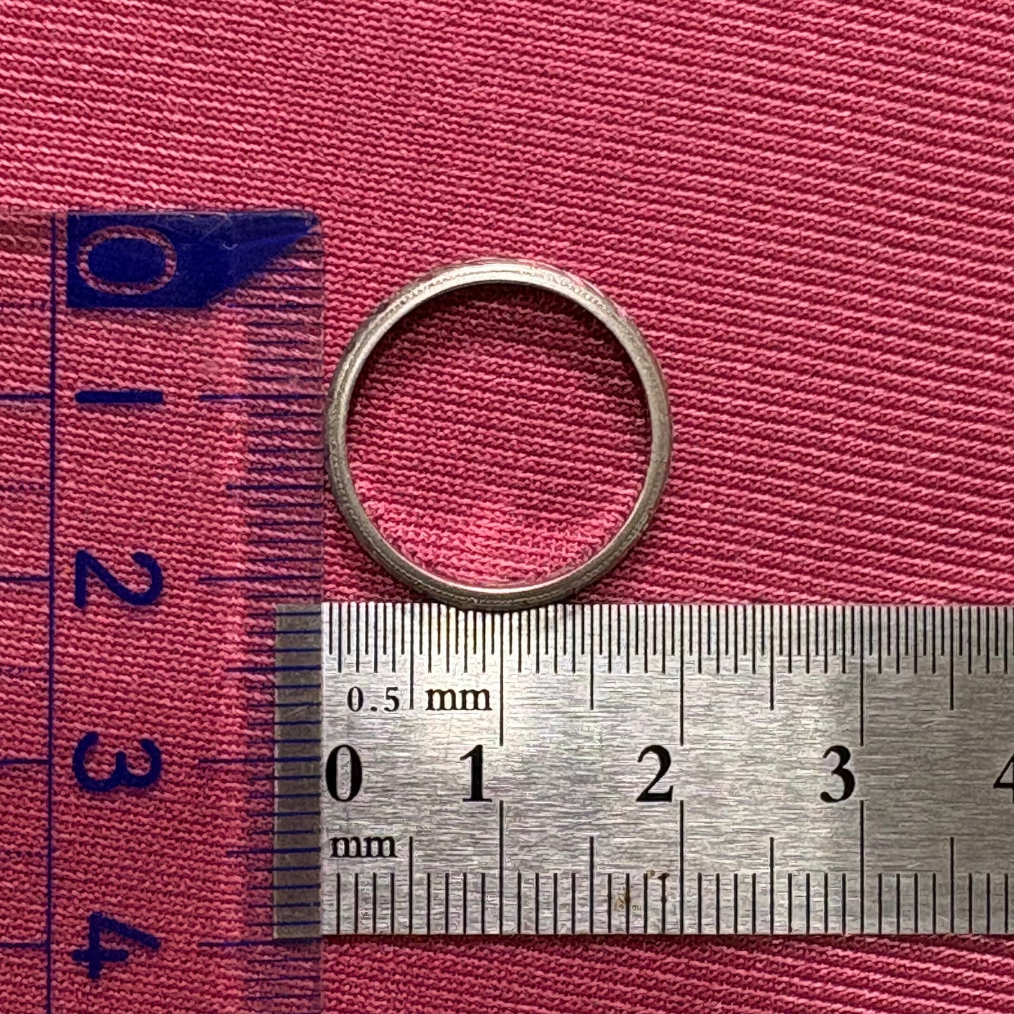 昭和ジュエリー 昭和レトロ 月桂樹 和彫 総柄 手彫り リング Pt900 MOR00646