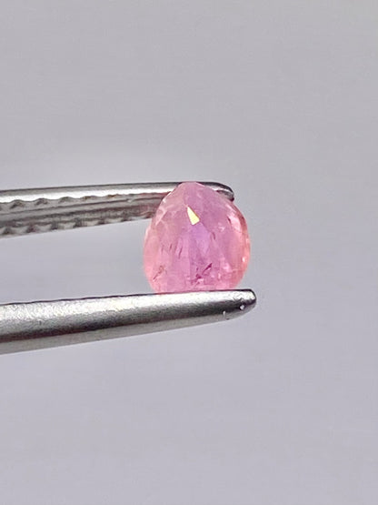 【希少石】ペッツォタイト 0.46ct ルース