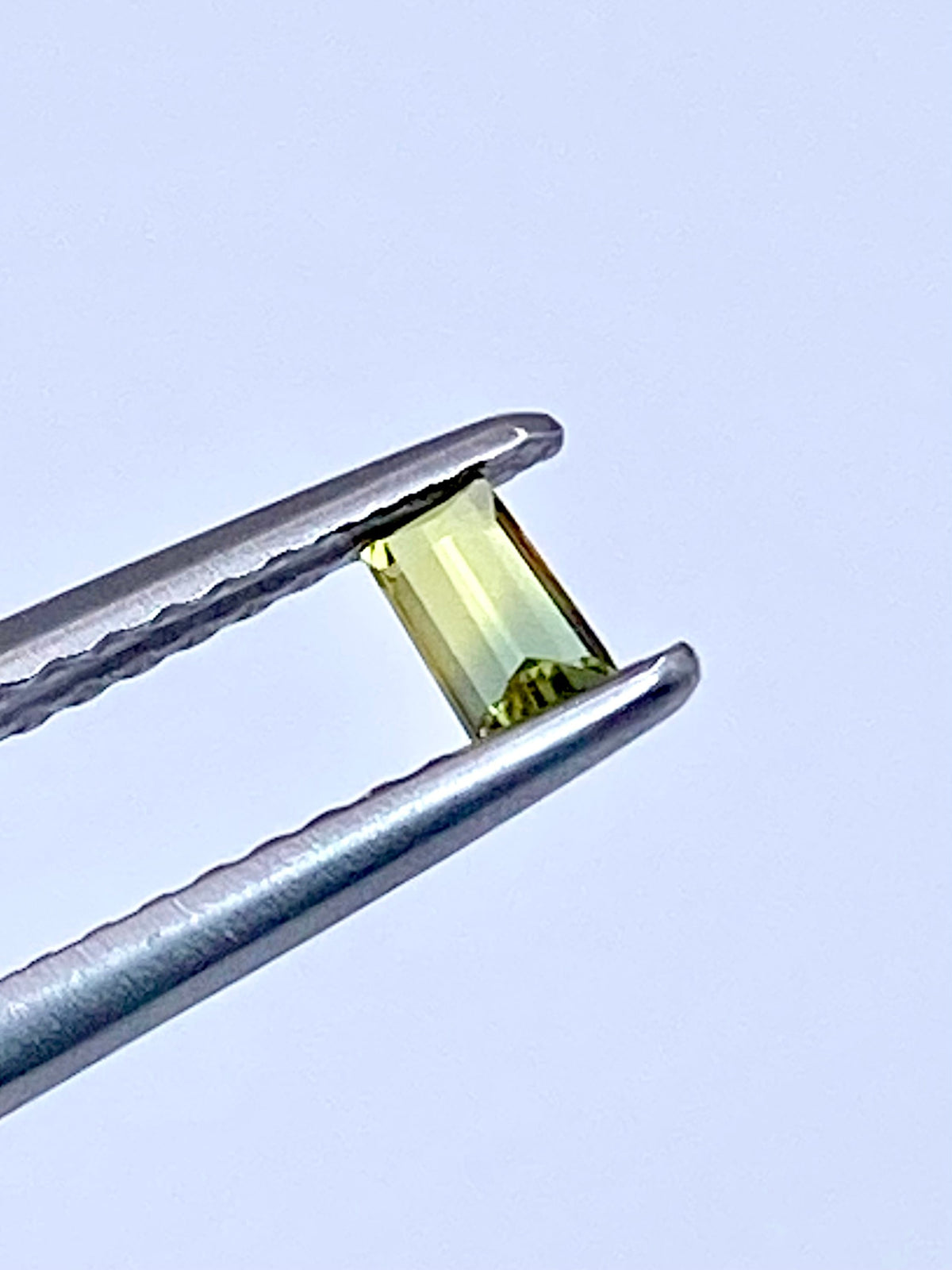 バイカラーサファイア 0.135ct ルース