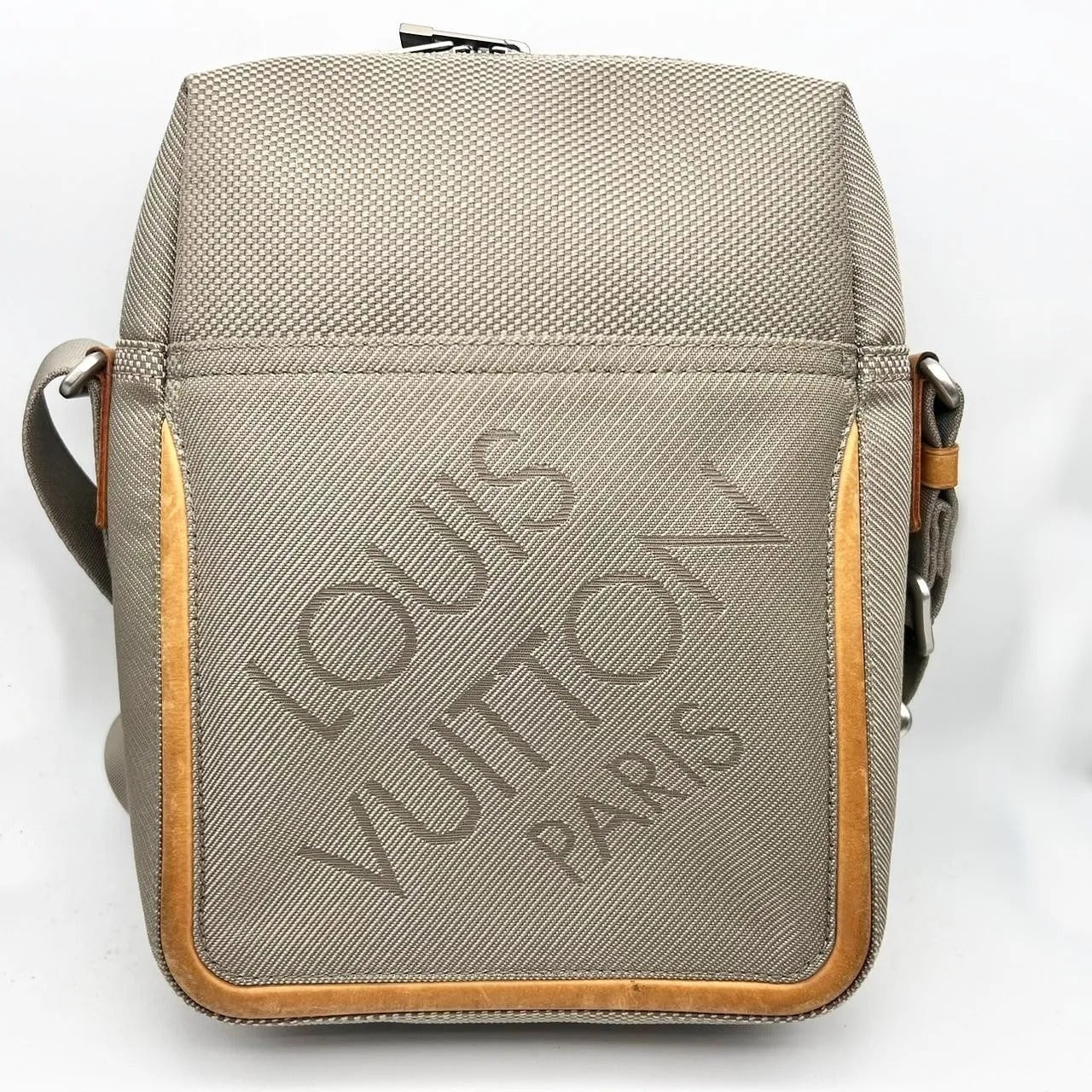 louis-vuitton-m93041-citadin-mm-crossbody-bag-2