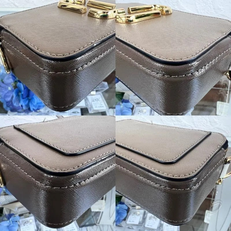 marc-jacobs-the-snapshot-camera-bag-7