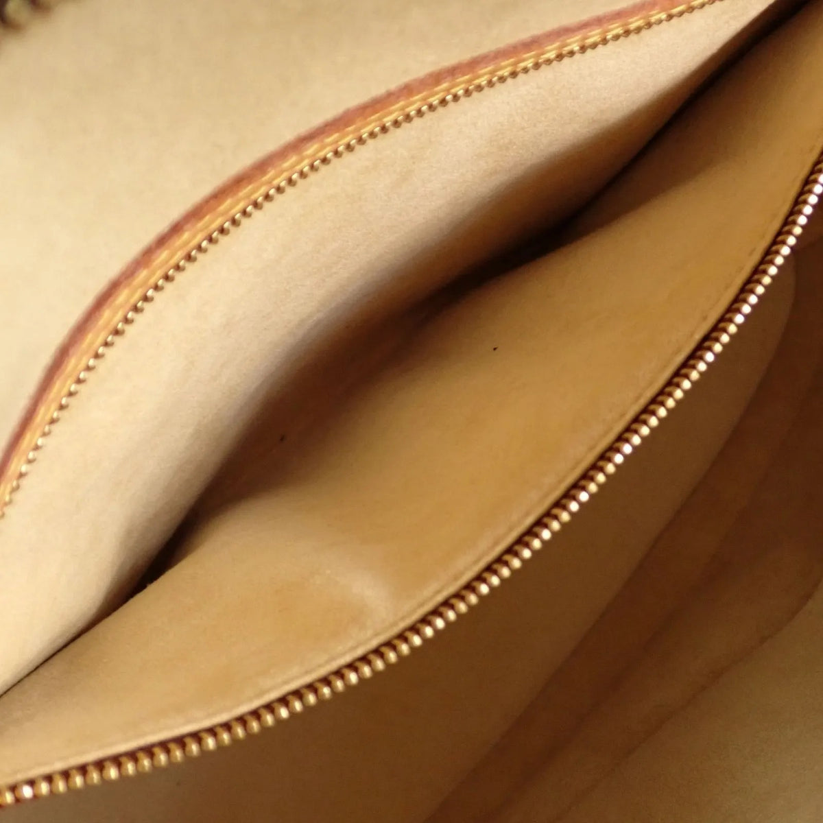 louis-vuitton-m51102-monogram-babylon-shoulder-bag-9