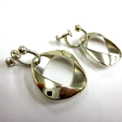 georg-jensen-190-henning-earrings-2