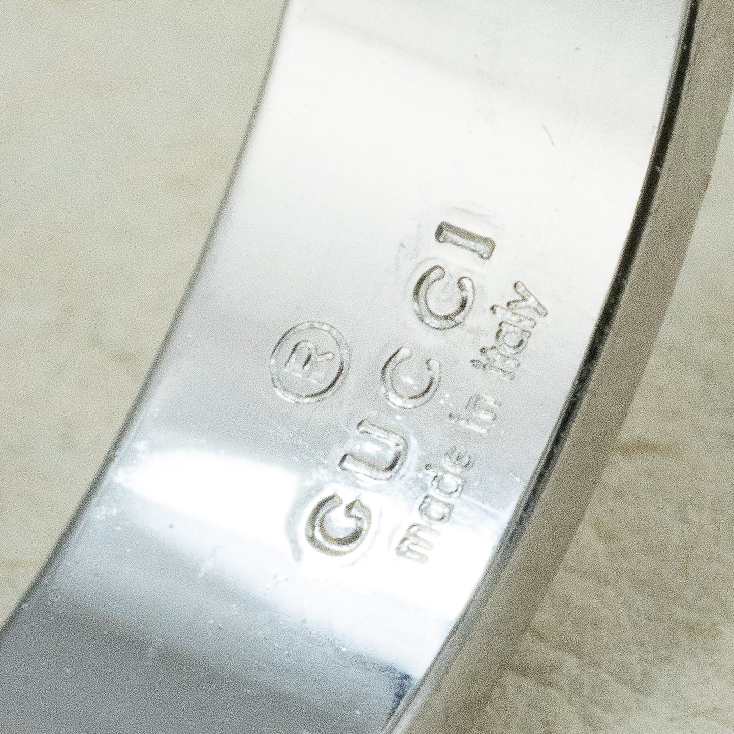 GUCCI ICON K18WG リング｜ダブルGのロゴが際立つミニマルなアイコニックデザイン MOR00671