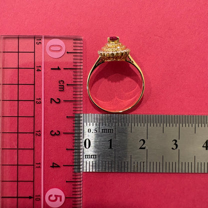 K18 ルビー0.20ct ダイヤモンド0.30ct リング｜二重のハローが囲むクラシックなクラスターデザイン MOR00709