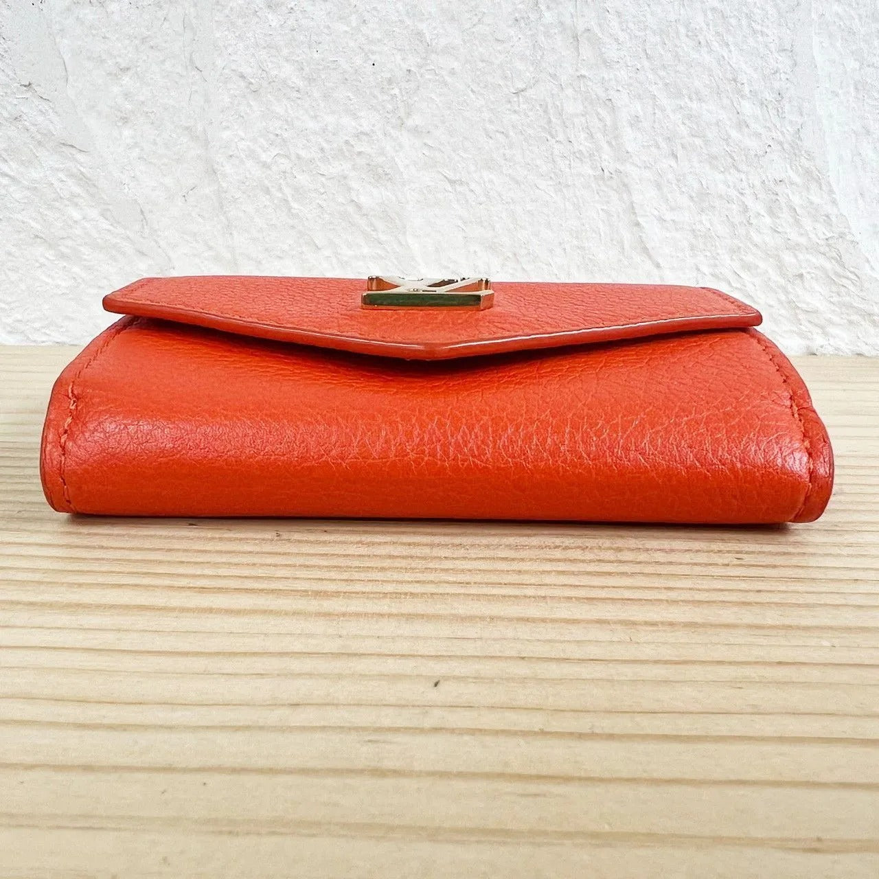 louis-vuitton-portefeuille-lockmini-wallet-m67860-6