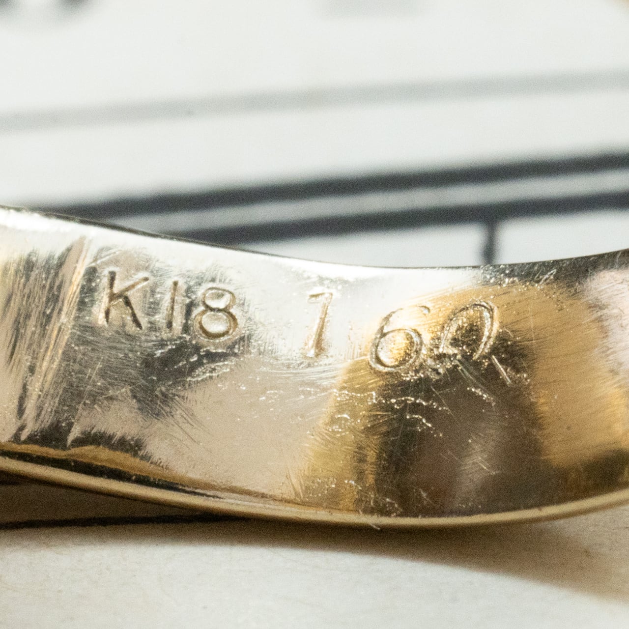 大粒ボルダーオパール K18 リング 昭和レトロ ヴィンテージ オーバルカボション 遊色美 指輪 ゴールド MOR00720