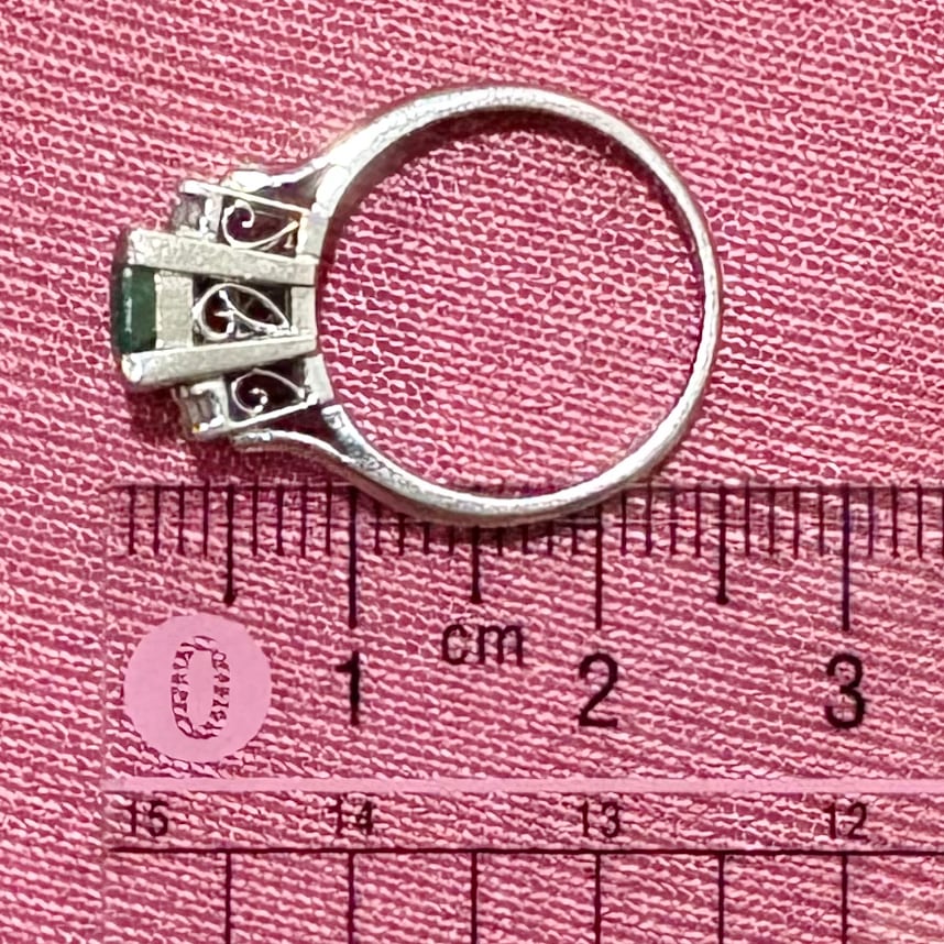 昭和ジュエリー エメラルド ダイヤモンド リング Pt900 1.01ct ヴィンテージ 昭和レトロ 透かしデザイン プラチナ 指輪 MR00777