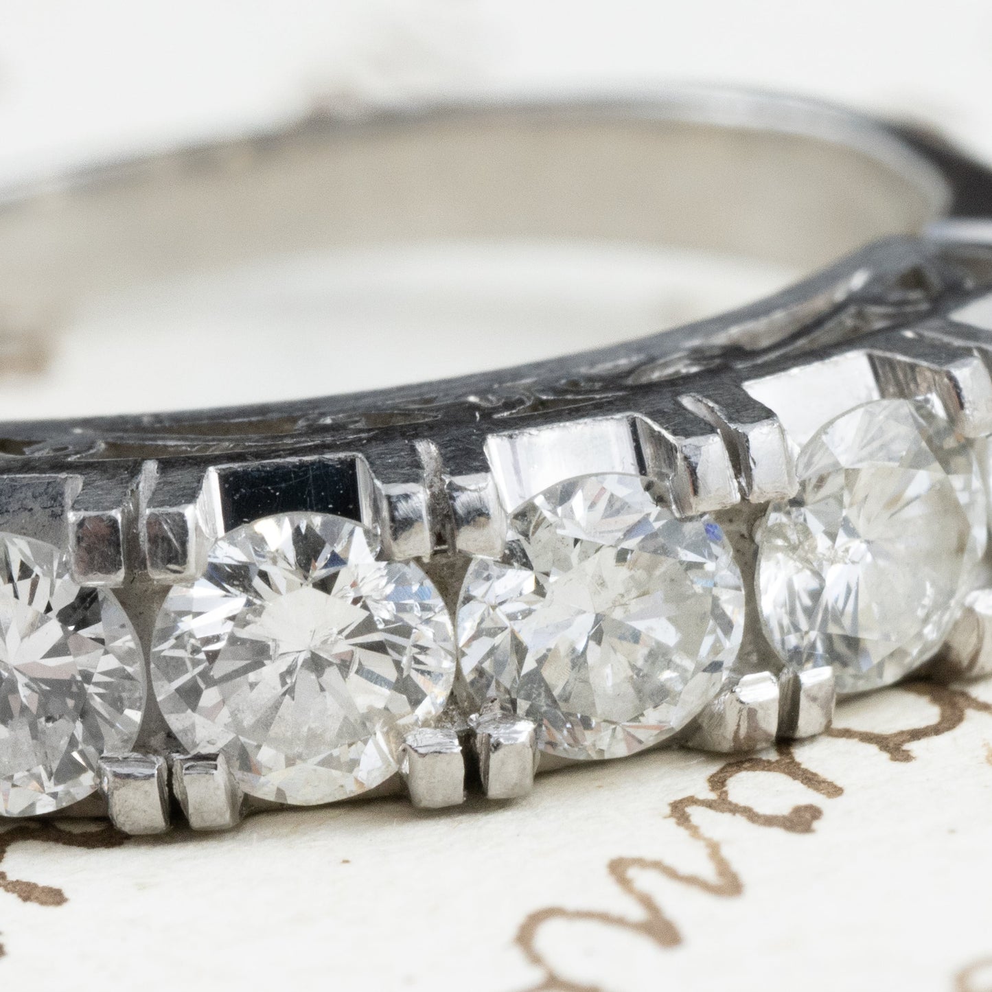 昭和ジュエリー ダイヤモンドリング Pt900 1.00ct 一文字リング ヴィンテージ 昭和レトロ 透かしデザイン 指輪 プラチナ MR00739