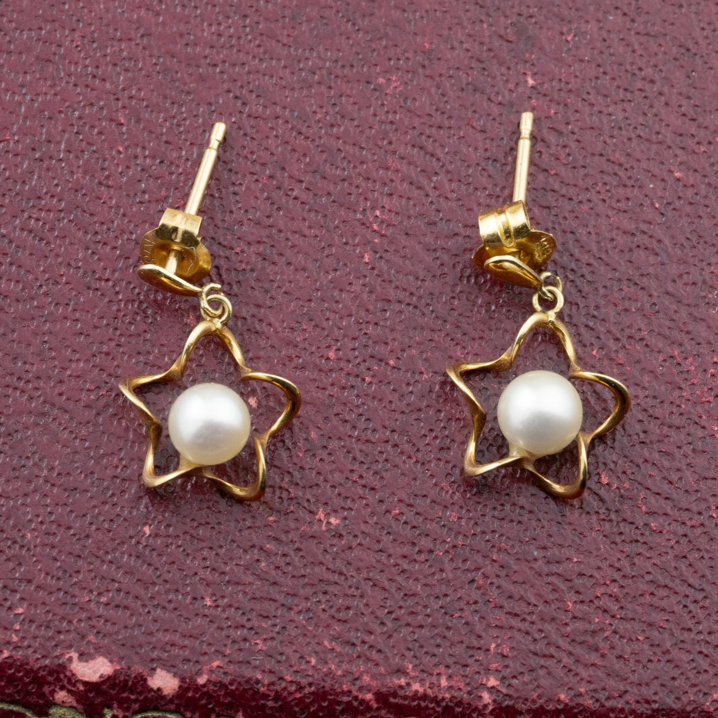 K18 パールピアス 星形でレトロなデザインが可愛いアイテム☆美しい真珠は4.3mm MOE00069