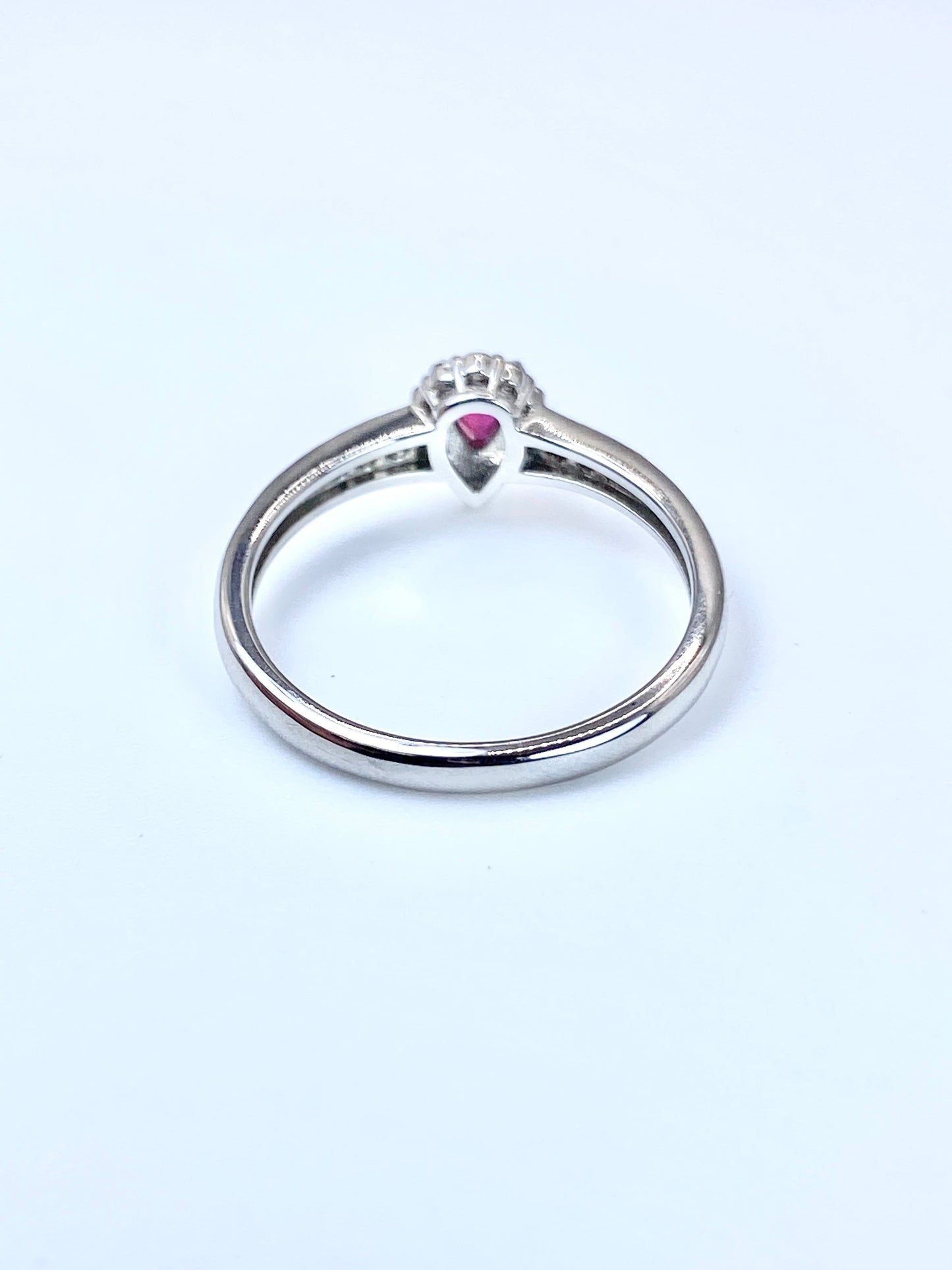 【新品】非加熱ピジョンブラッドルビー 0.21ct / ダイヤモンド 計0.18ct Pt950 リング【新品】【3日以内返品可（※カード/キャリア決済の場合）】