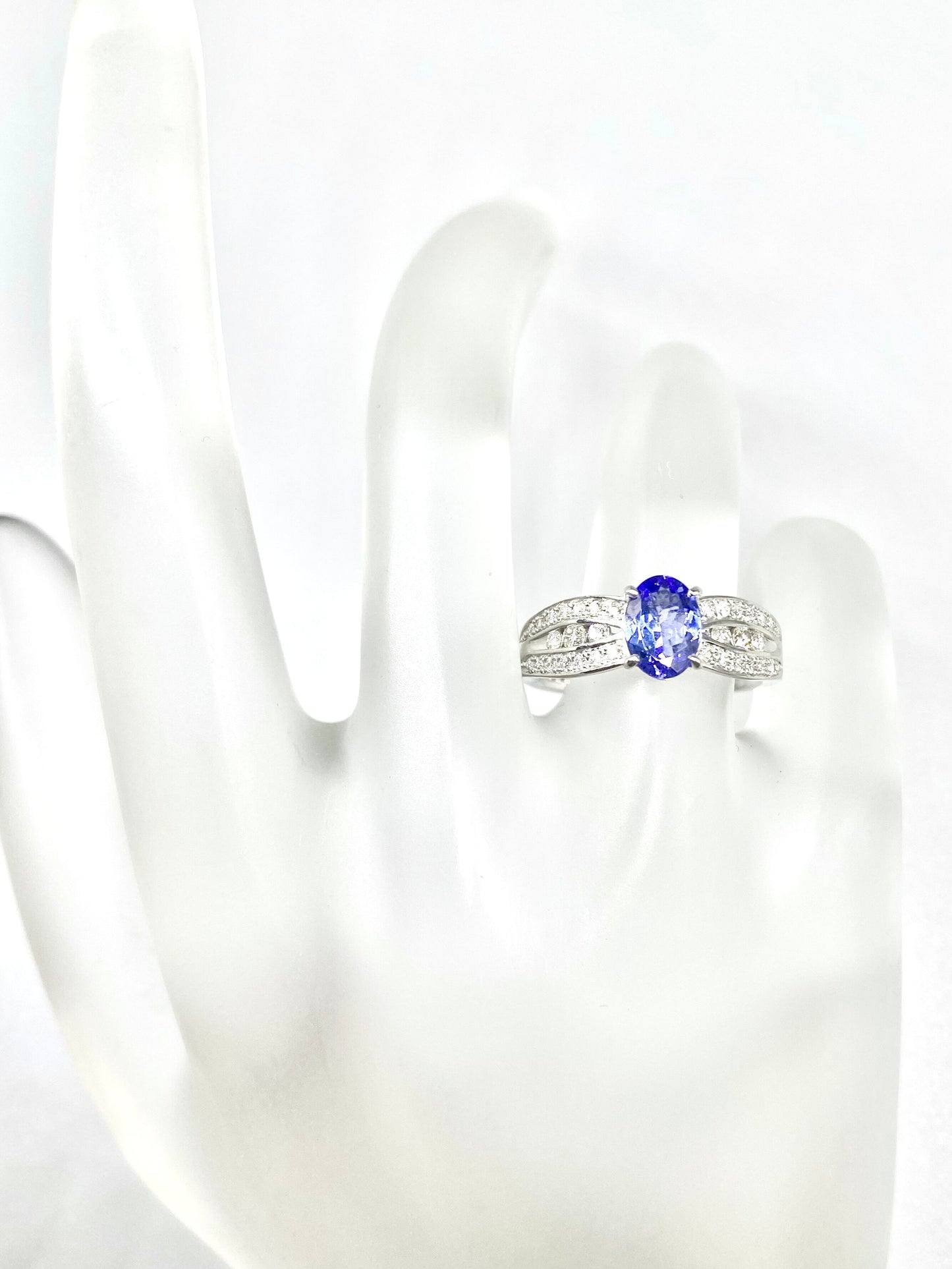 タンザナイト 0.84ct / ダイヤモンド 計0.27ct Pt950 リング 11.5号リフレッシュメント新品仕上げ・補修・洗浄等済3日以内返品可※カード/キャリア決済の場合動画リンク　Twitt 3枚目