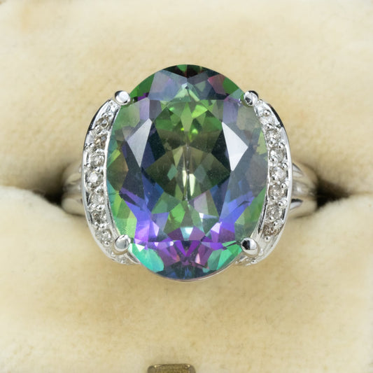ヴィンテージジュエリー シルバーカラー ホワイトゴールド  K18WG ミスティックトパーズ 11.695ct  ダイヤモンド 0.10ct  OKR00248