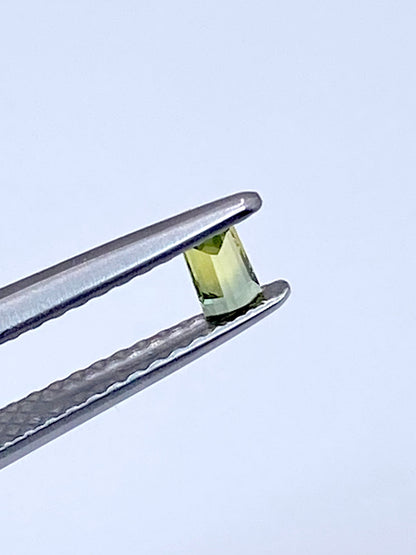 バイカラーサファイア 0.135ct ルース