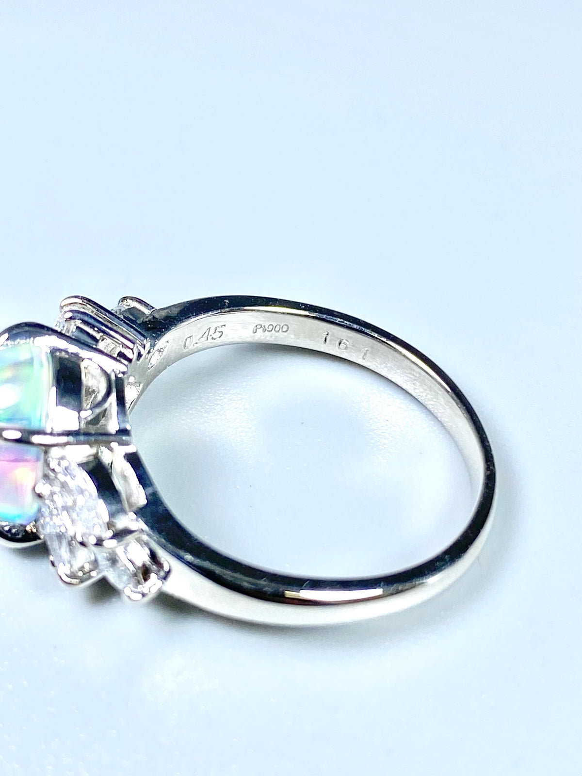ウォーターオパール 1.61ct / ダイヤモンド 計0.45ct Pt900 リング 12.5号【リフレッシュメント(新品仕上げ・補修・洗浄等済)】