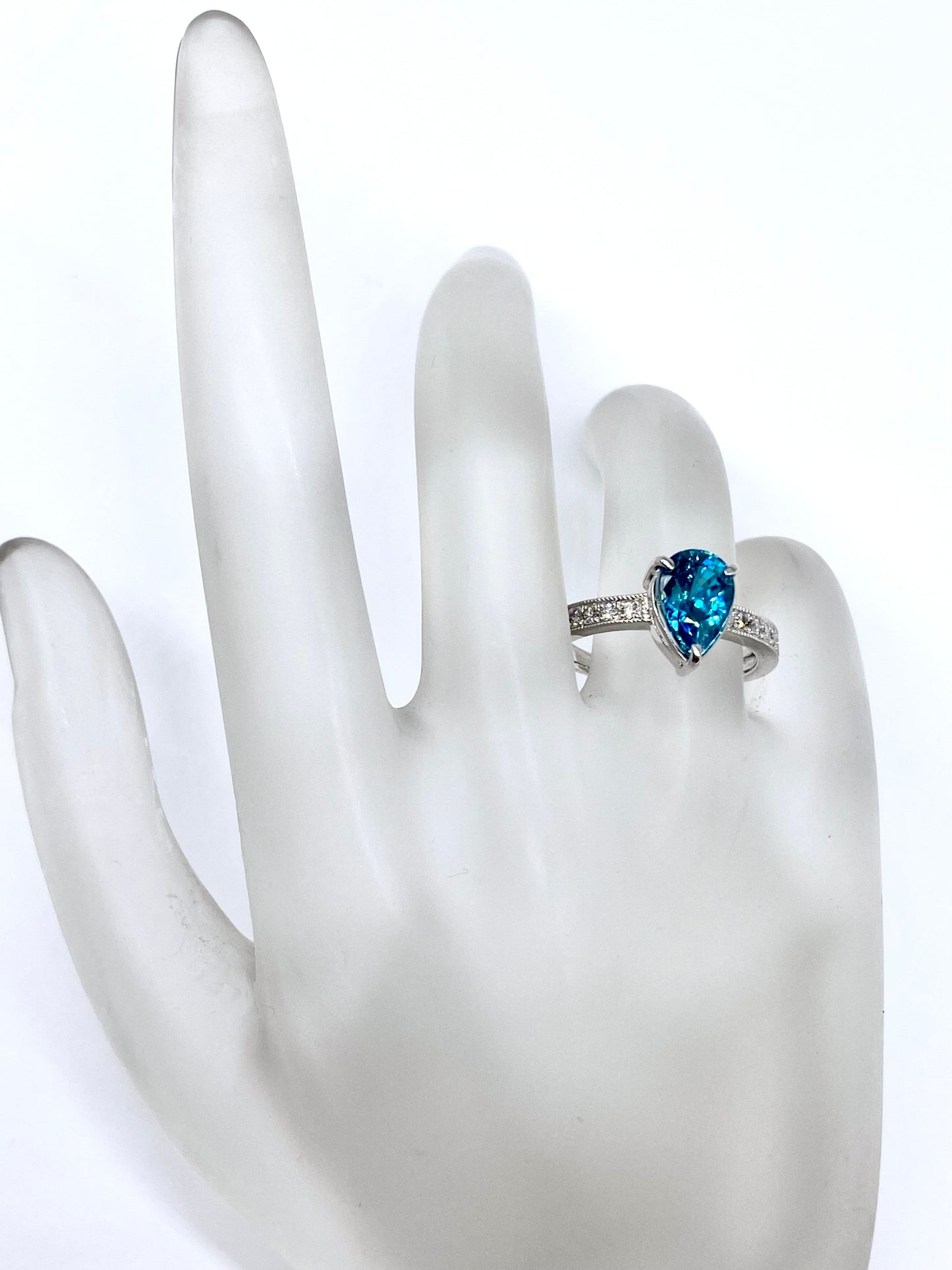 ブルージルコン 3.49ct / ダイヤモンド 計0.20ct Pt900 リング 12号リフレッシュメント新品仕上げ・補修・洗浄等済3日以内返品可※カード/キャリア決済の場合 5枚目