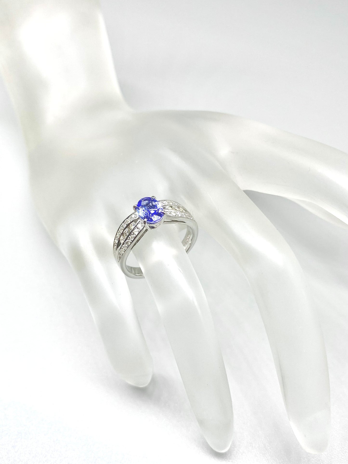 タンザナイト 0.84ct / ダイヤモンド 計0.27ct Pt950 リング 11.5号リフレッシュメント新品仕上げ・補修・洗浄等済3日以内返品可※カード/キャリア決済の場合動画リンク　Twitt 5枚目