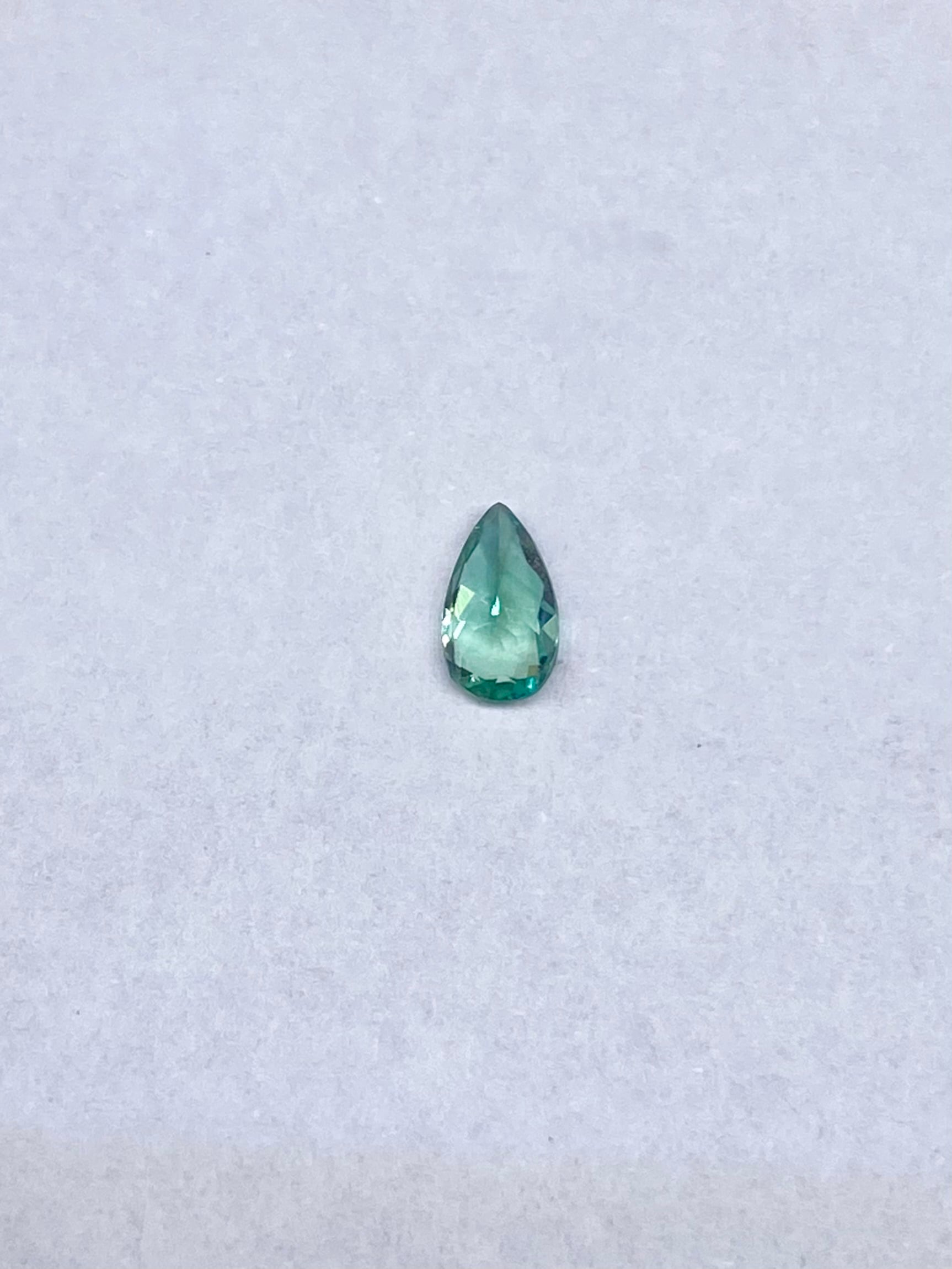 ラズーライト天藍石0.150ct ルース 8枚目