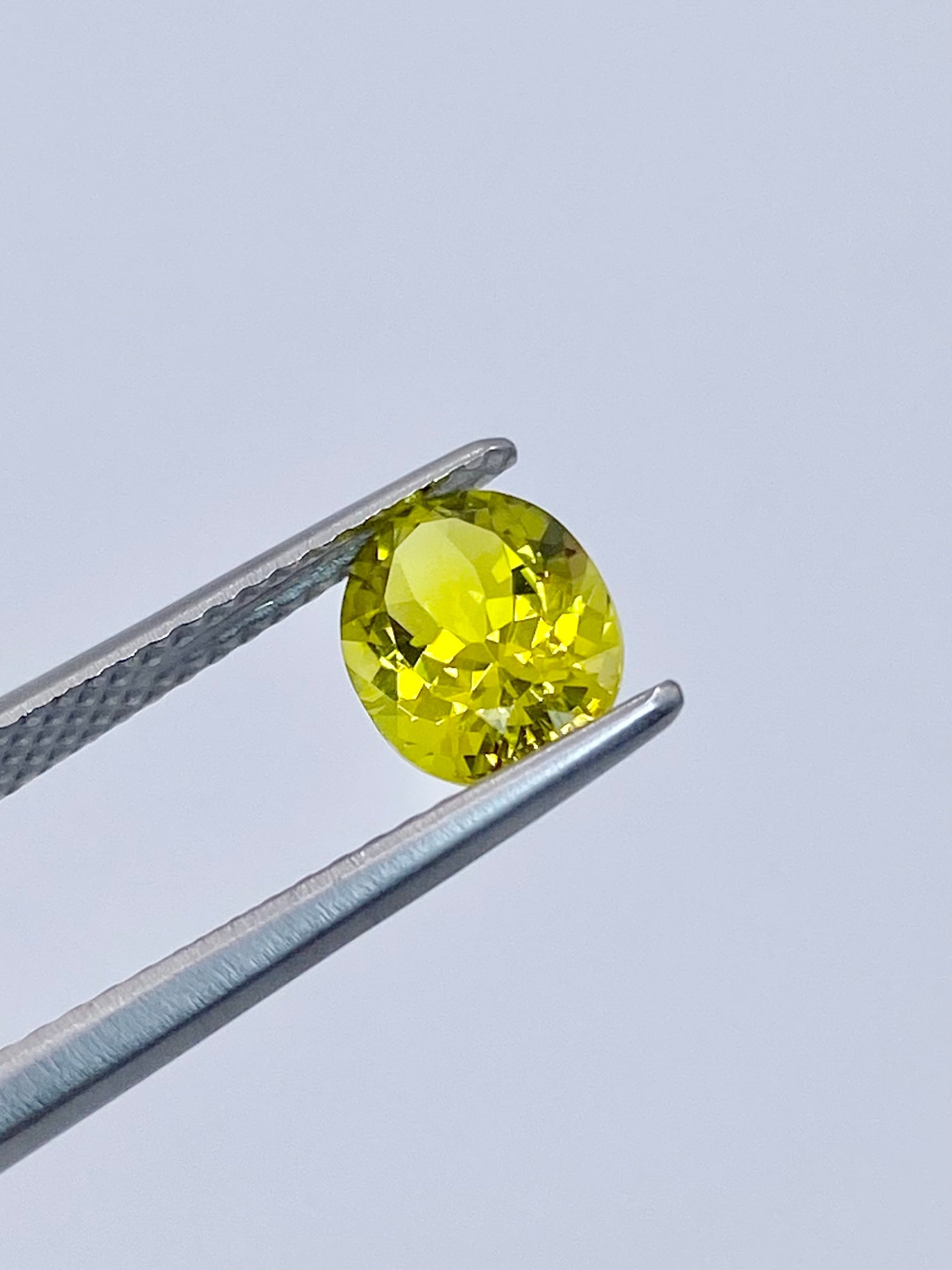 カナリートルマリン 1.331ct ルース 3枚目