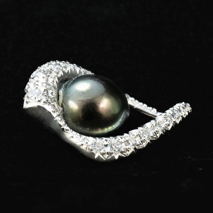 K18WG 黒蝶真珠 ピーコックカラー ダイヤモンド  0.25ct  4.0g 9.0mm珠 MOP00274