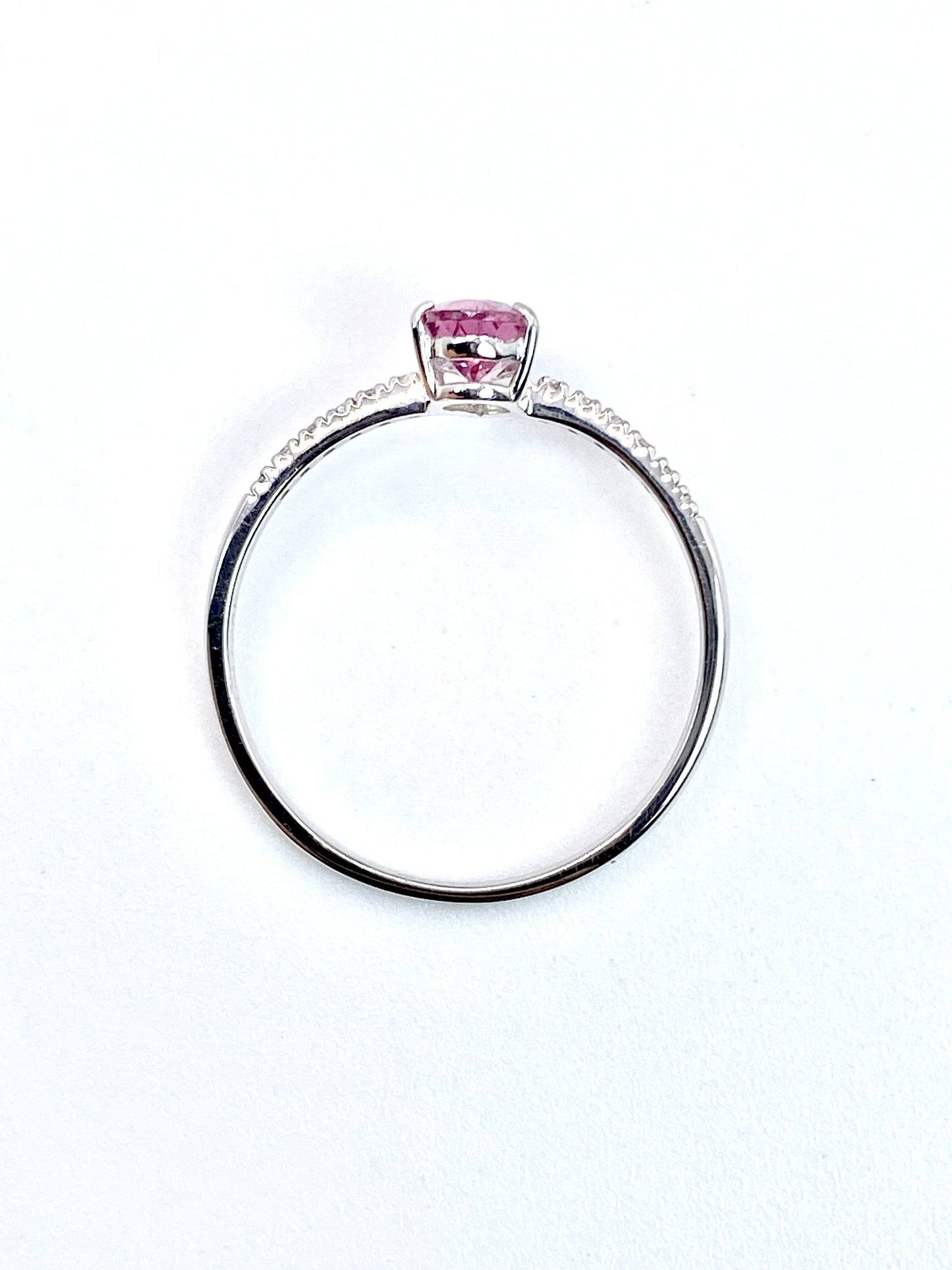 【夏季全体SALE（ジュエリー）~7/31】マラヤガーネット 0.71ct / ダイヤモンド 計0.05ct  Pt900 リング 14号【リフレッシュメント(新品仕上げ・補修・洗浄等済)】【3日以内返品可（※カード/キャリア決済の場合）】
