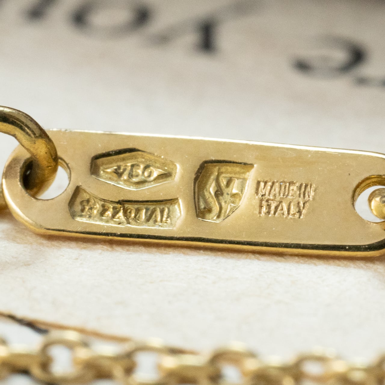 サルバトーレフェラガモ Salvatore Ferragamo made in Italy K18 750 ヴィンテージ  ロング チェーン ネックレス 70cm MON00334