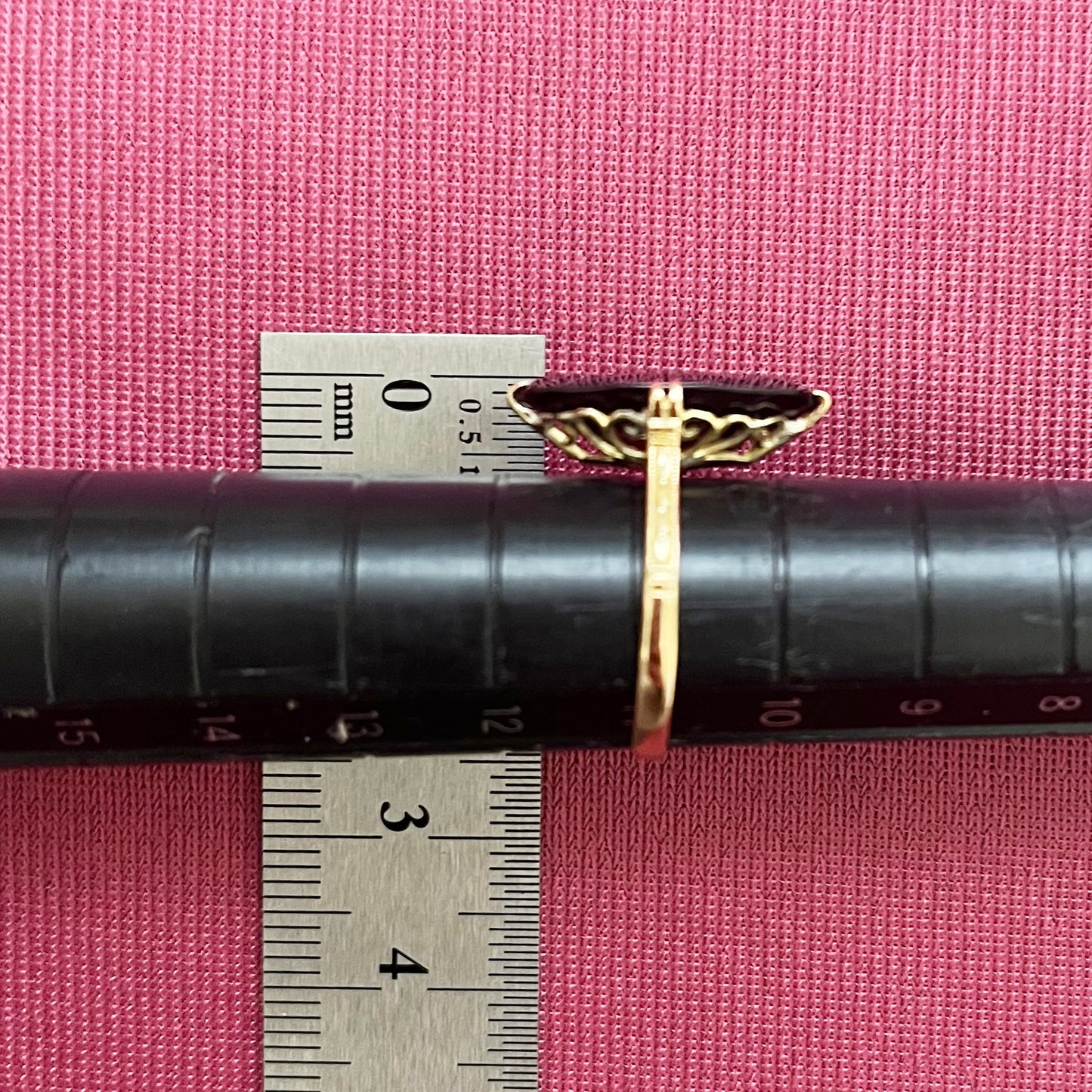 昭和ジュエリー 赤黒石 リング K18 ヴィンテージ 昭和レトロ アラベスク透かしデザイン ゴールド 指輪 OKR00145