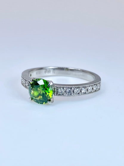 デマントイドガーネット 0.80ct / ダイヤモンド 計0.16ct Pt950 リング 11号【リフレッシュメント(新品仕上げ・補修・洗浄等済)】【3日以内返品可（※カード/キャリア決済の場合）】