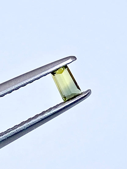 バイカラーサファイア 0.135ct ルース