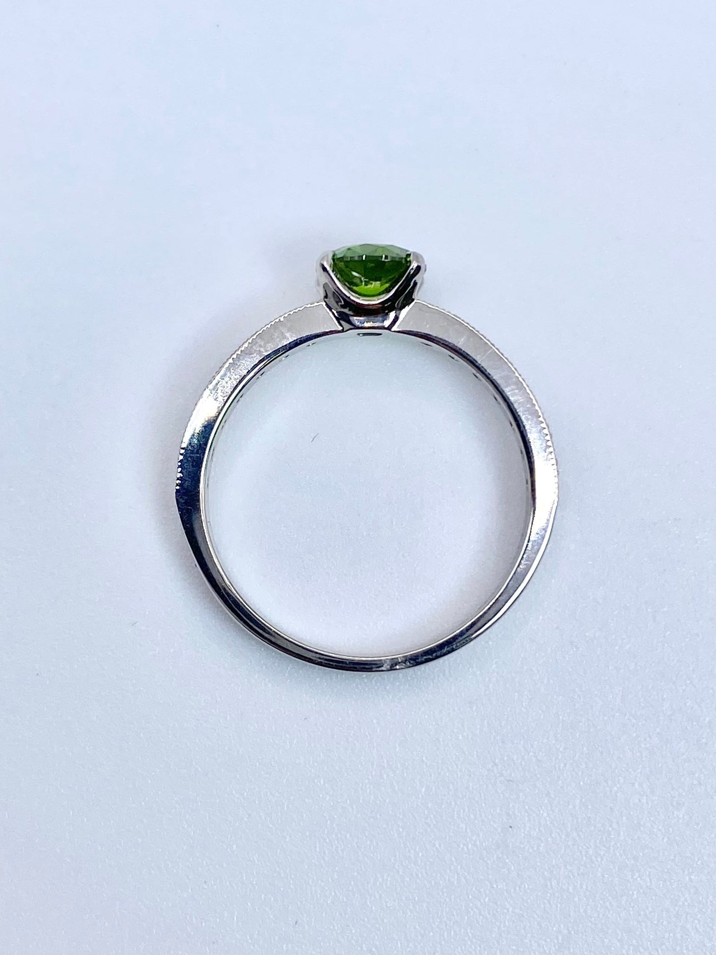 デマントイドガーネット 0.80ct / ダイヤモンド 計0.16ct Pt950 リング 11号【リフレッシュメント(新品仕上げ・補修・洗浄等済)】【3日以内返品可（※カード/キャリア決済の場合）】