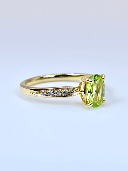 ペリドット 0.74ct / ダイヤモンド 計0.08ct K18 リング 11号【リフレッシュメント(新品仕上げ・補修・洗浄等済)】【3日以内返品可（※カード/キャリア決済の場合）】