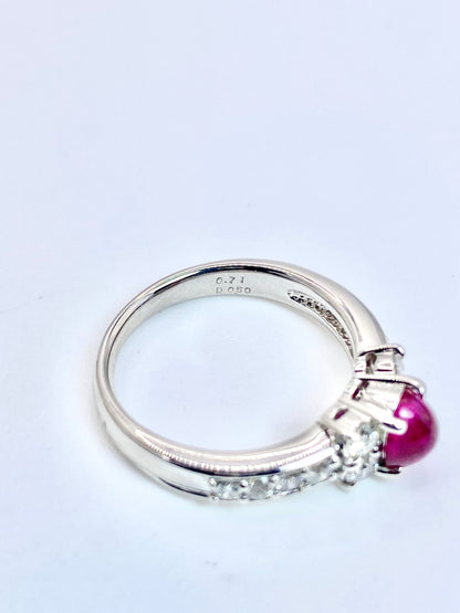 【夏季全体SALE（ジュエリー）~7/31】ルビー（キャッツアイ風）0.71ct / ダイヤモンド 計0.50ct  Pt900 リング 11号【リフレッシュメント(新品仕上げ・補修・洗浄等済)】【3日以内返品可（※カード/キャリア決済の場合）】