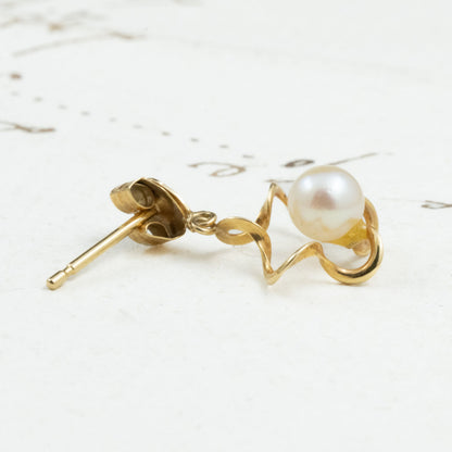 K18 パールピアス 星形でレトロなデザインが可愛いアイテム☆美しい真珠は4.3mm MOE00069