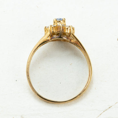 ヴィンテージジュエリー 服部時計店 K18  サファイア 0.17ct  ダイヤモンド 0.2ct クラスター 小花デザイン ゴールド リング 〜楚々とした高原の花のような優しさ〜OKR00245