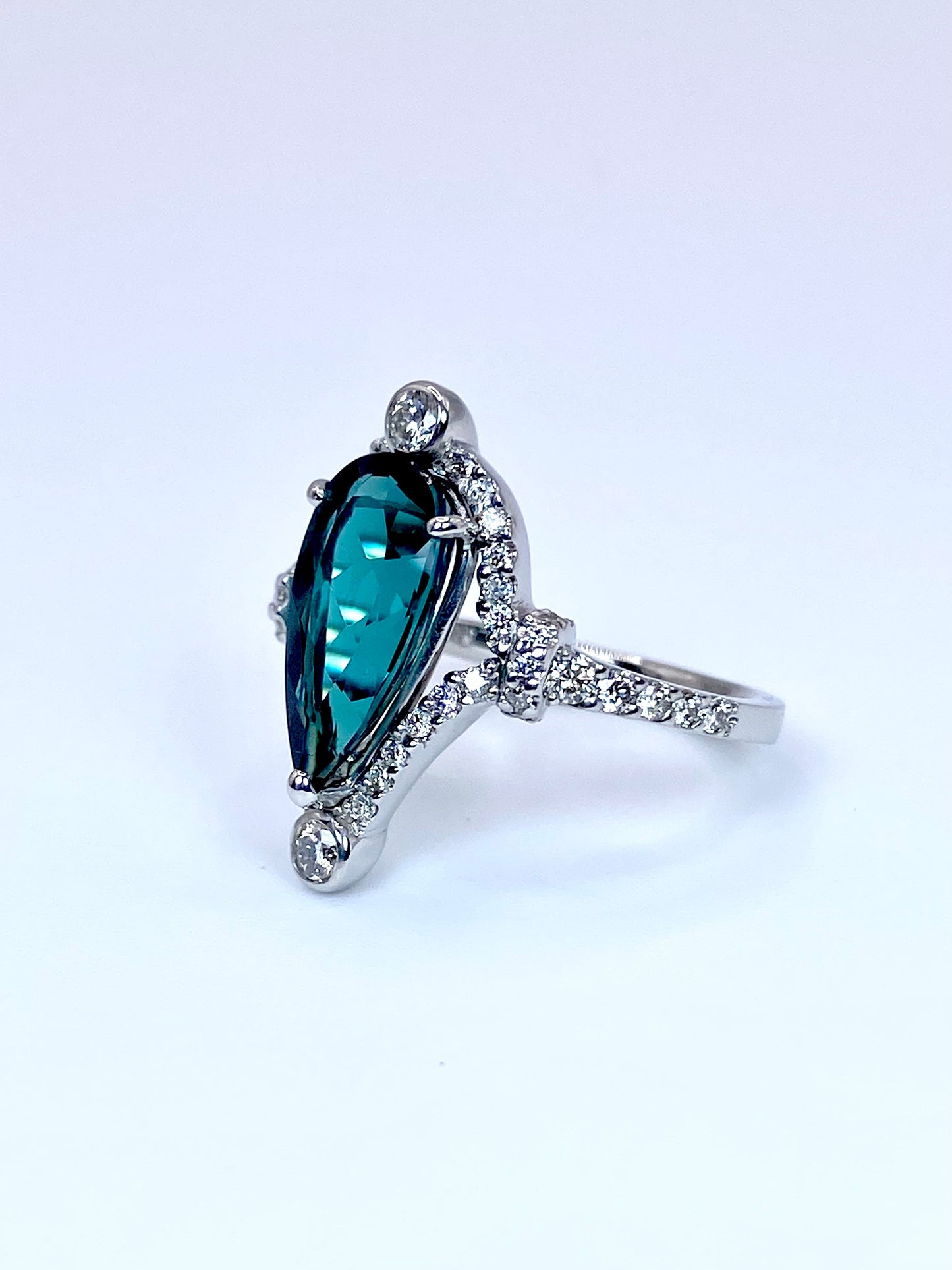 トルマリン 2.98ct / ダイヤモンド 計0.51ct Pt950リング 12号【リフレッシュメント(新品仕上げ・補修・洗浄等済)】【3日以内返品可（※カード/キャリア決済の場合）】