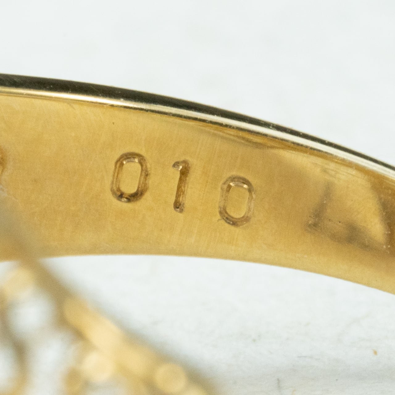 K18 リボンモチーフ ダイヤモンドリング 0.10ct 透かし細工 フィリグリー ダイヤ セット レトロジュエリー 昭和レトロ エレガント  CHR02103
