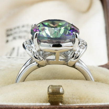 ヴィンテージジュエリー シルバーカラー ホワイトゴールド  K18WG ミスティックトパーズ 11.695ct  ダイヤモンド 0.10ct  OKR00248