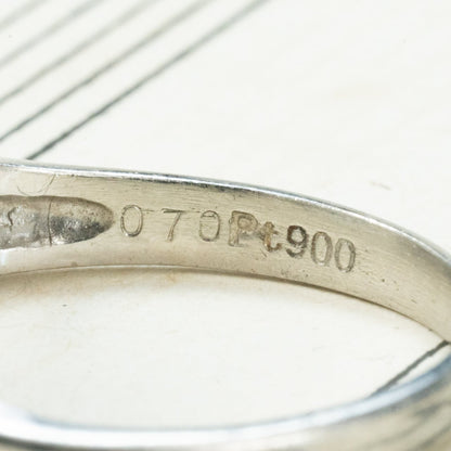 【日本の作品】ヴィンテージ 昭和ジュエリー Pt900 ダイヤモンド 0.7ct V字シェイプ 透かし レトロ デザイン シルバーカラー リング OKR00205