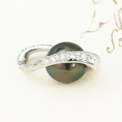 K18WG 黒蝶真珠 ピーコックカラー ダイヤモンド  0.25ct  4.0g 9.0mm珠 MOP00274