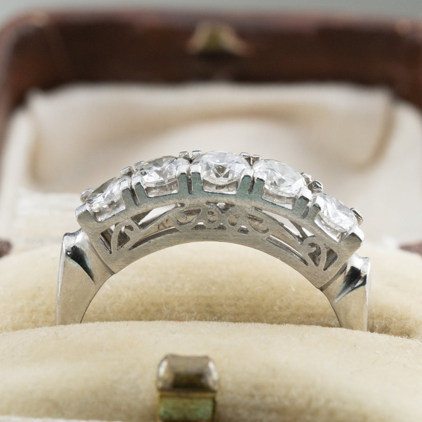 昭和ジュエリー ダイヤモンドリング Pt900 1.00ct 一文字リング ヴィンテージ 昭和レトロ 透かしデザイン 指輪 プラチナ MR00739