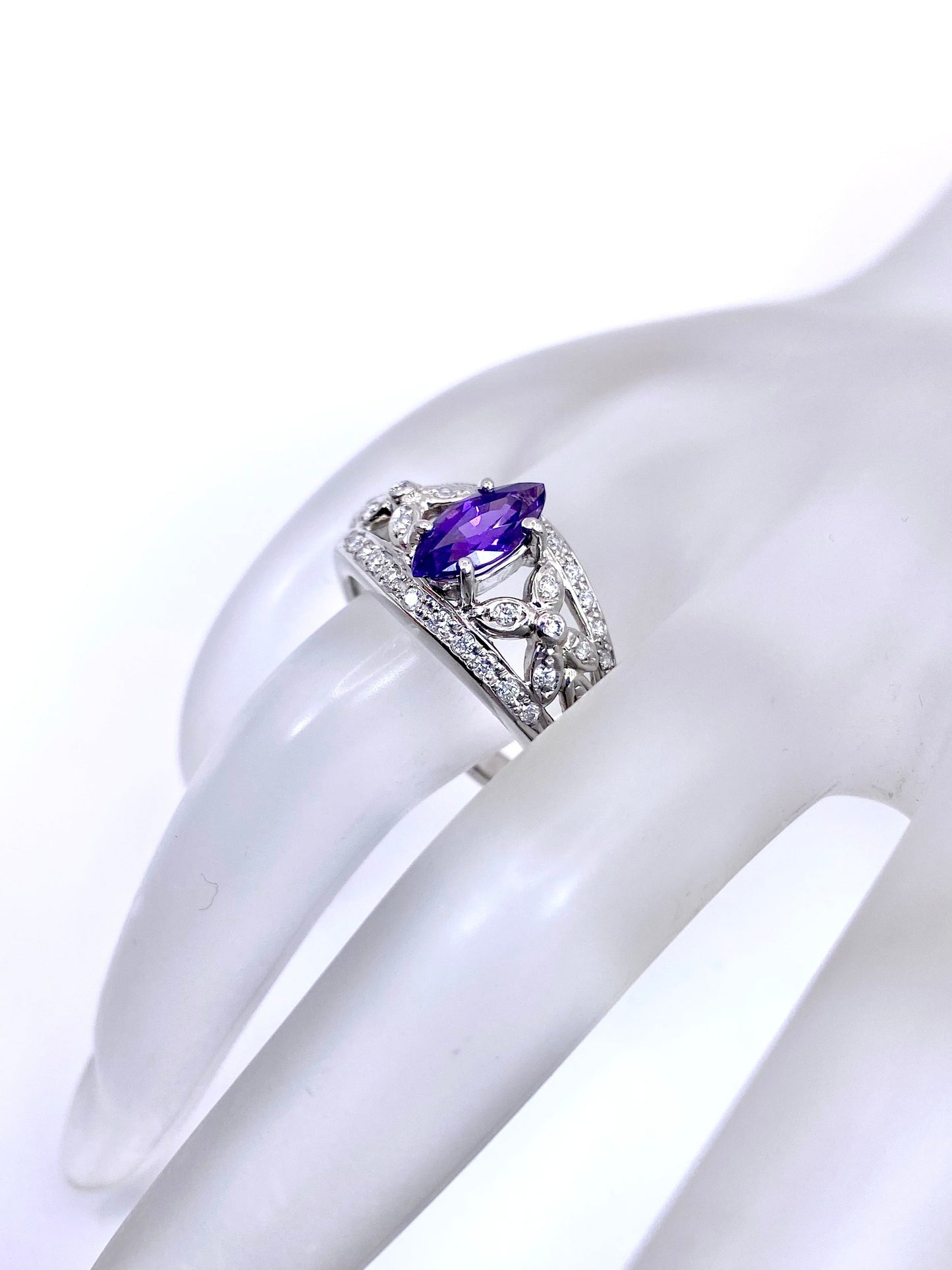 バイオレットサファイア 1.23ct / ダイヤモンド 計0.27ct Pt900 リング 16号リフレッシュメント新品仕上げ・補修・洗浄等済3日以内返品可※カード/キャリア決済の場合 12枚目