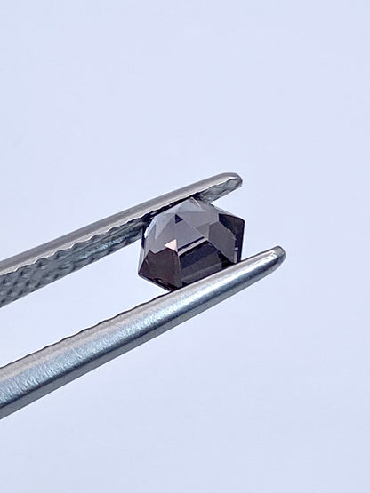 六角形スピネル 0.546ct ルース 6枚目