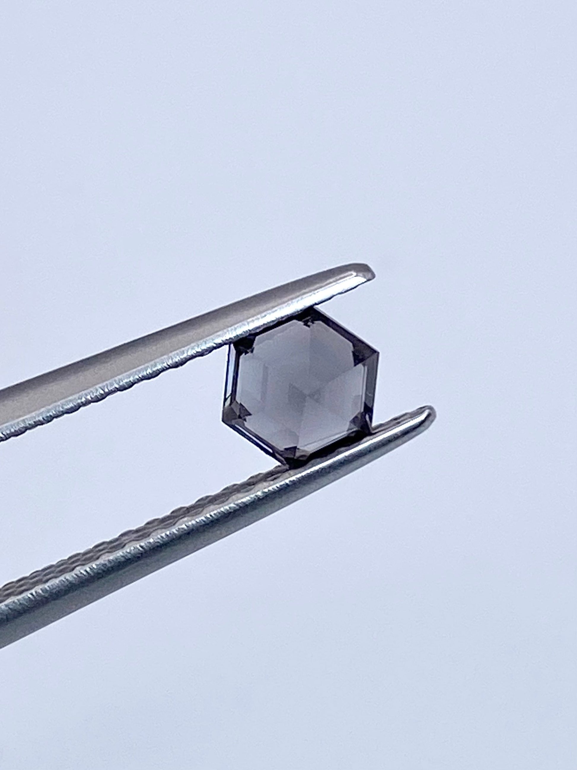 六角形スピネル 0.546ct ルース 10枚目